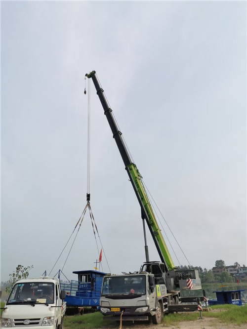 岭东区桥梁建设吊装案例